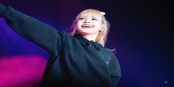 #LalisaManobanDay lấp đầy Twitter, Lisa (BlackPink) trở thành nữ idol đầu tiên có hashtag sinh nhật đạt lượt đăng vượt trội