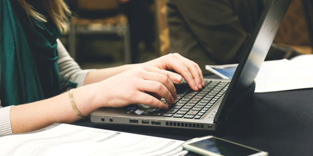 5 Blogger người Việt Nam mà bạn có thể theo dõi để Học hỏi kiến thức & Tư duy tốt hơn