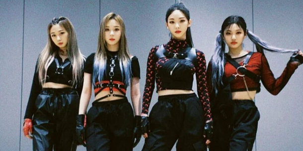 Tỷ lệ cơ thể chân thực của 4 thành viên nhóm aespa khiến netizen Hàn Quốc xuýt xoa