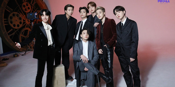 Sau fanmeeting của BTS - Muster Sowoozoo 2021 thì giá trị thị trường của HYBE lần đầu tiên vượt mức 10 nghìn tỷ won 