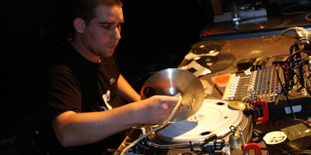 BERLIN-HÀ NỘI: WORKSHOP ÂM NHẠC ĐIỆN TỬ VÀ TRÌNH DIỄN