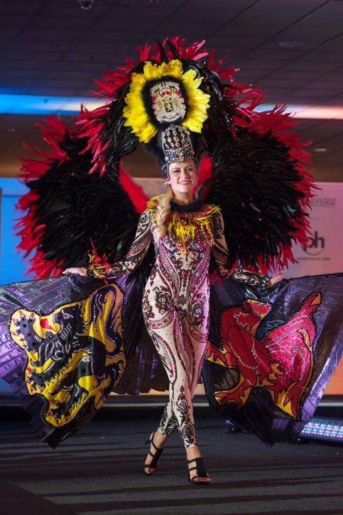 15 Quốc phục được dự đo&aacute;n sẽ tranh giải &lsquo;Best National Costume&rsquo;.
