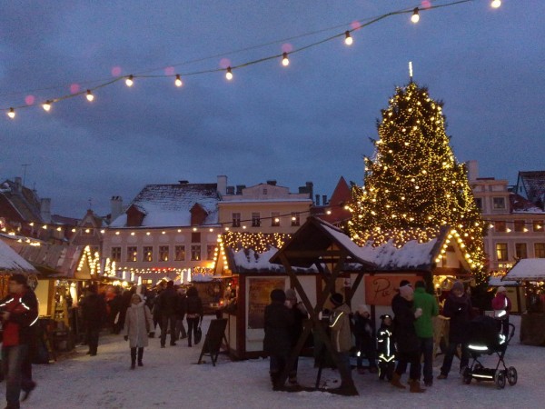 Top 10 th&agrave;nh phố &lsquo;đậm chất&rsquo; Gi&aacute;ng sinh nhất thế giới