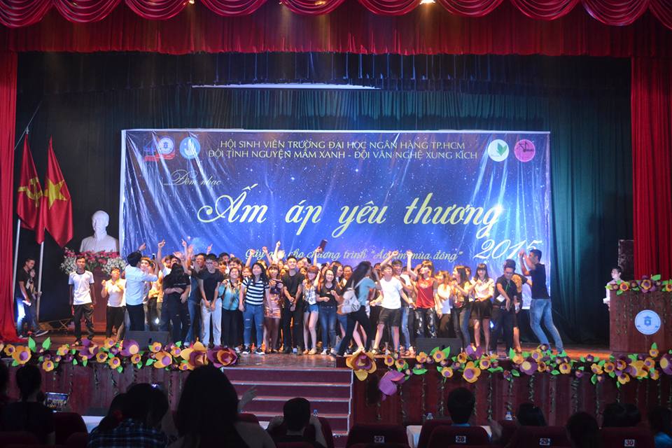 Đêm nhạc Ấm áp yêu thương 2017